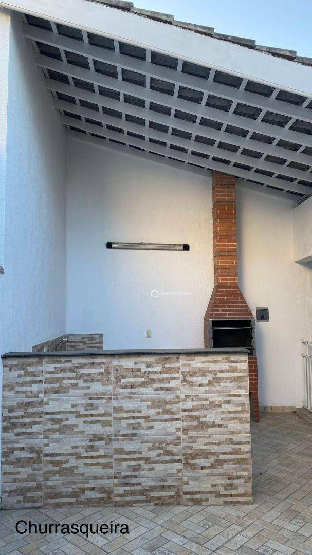 Casa à venda e aluguel com 3 quartos, 134m² - Foto 8