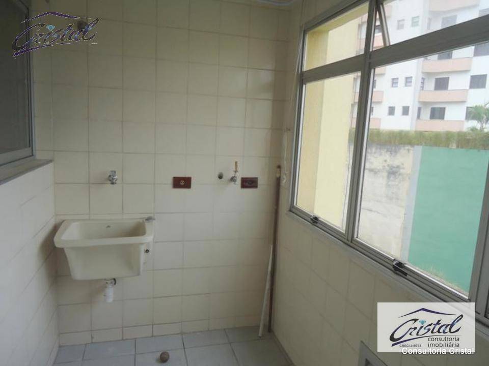 Apartamento para alugar com 3 quartos, 90m² - Foto 20