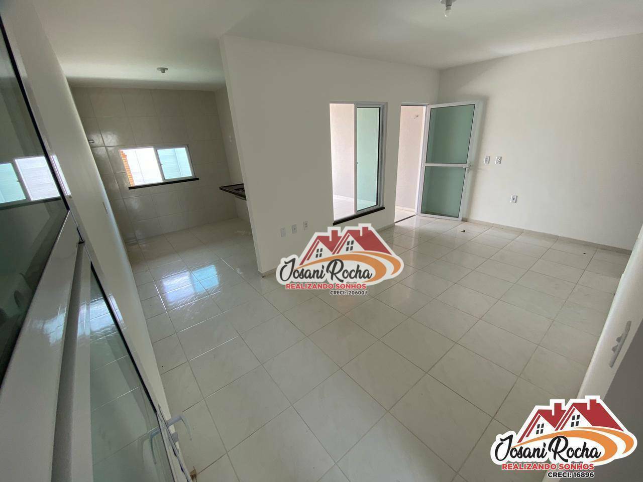 Casa à venda com 3 quartos, 92m² - Foto 5