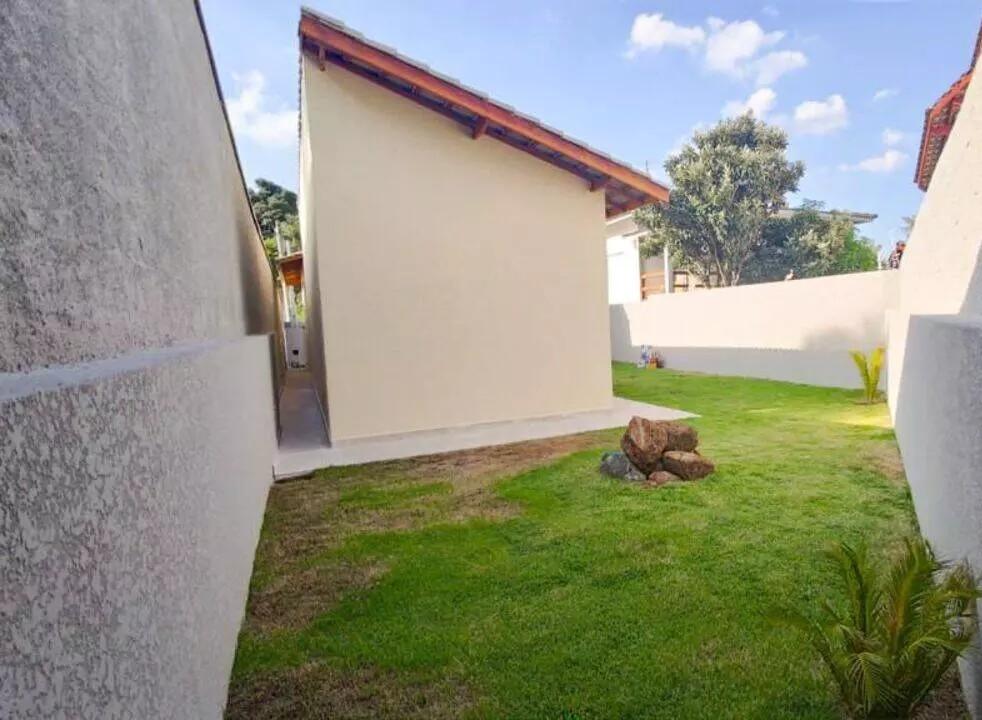 Casa à venda com 4 quartos, 95m² - Foto 9