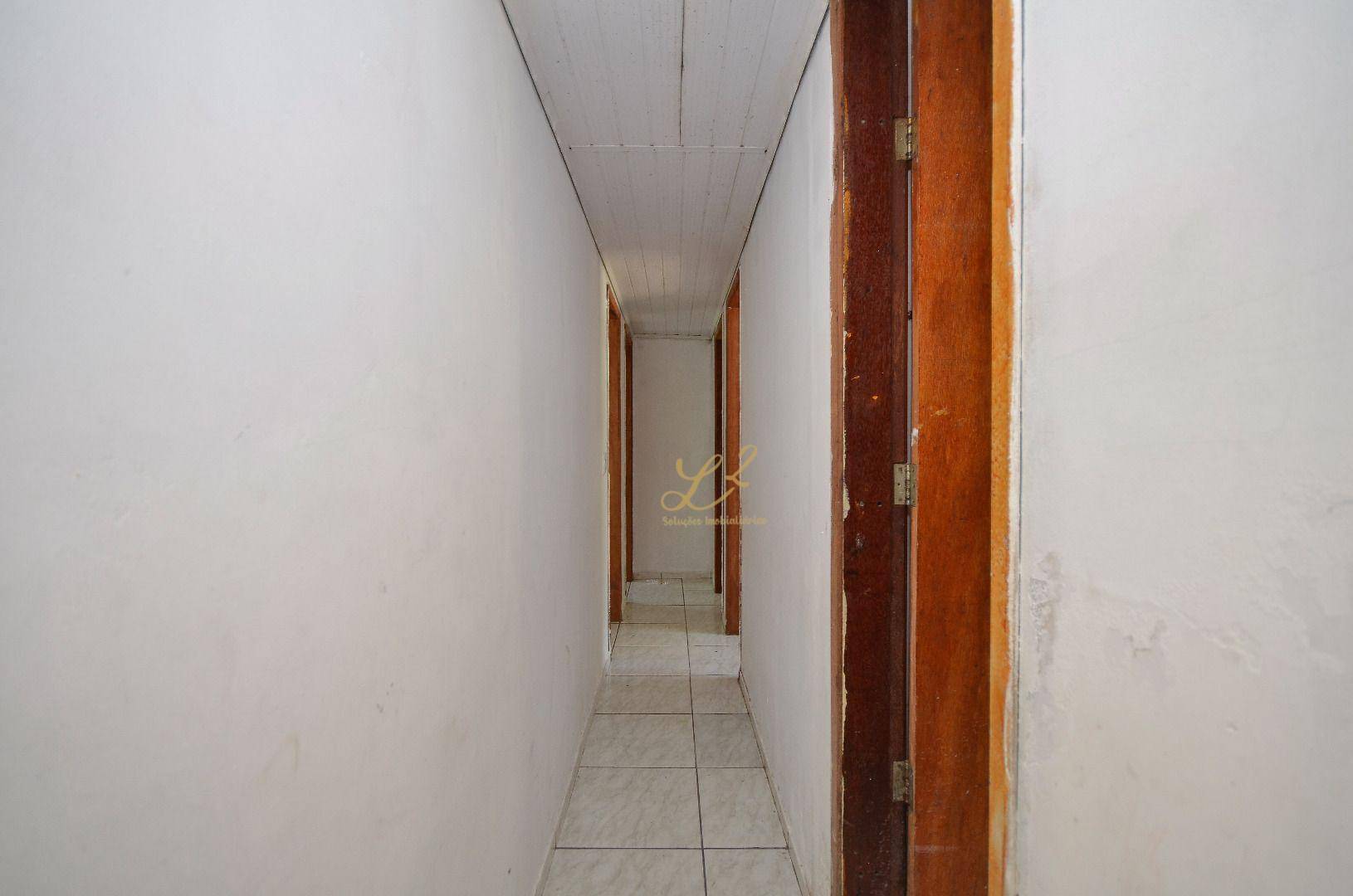 Casa para alugar com 4 quartos, 110m² - Foto 12