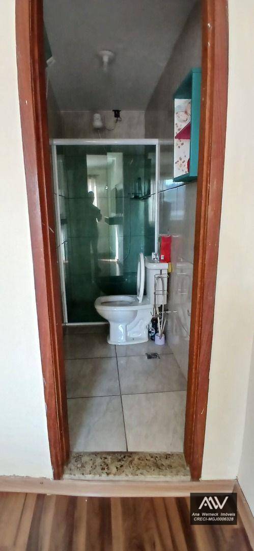 Casa à venda com 2 quartos, 100m² - Foto 13