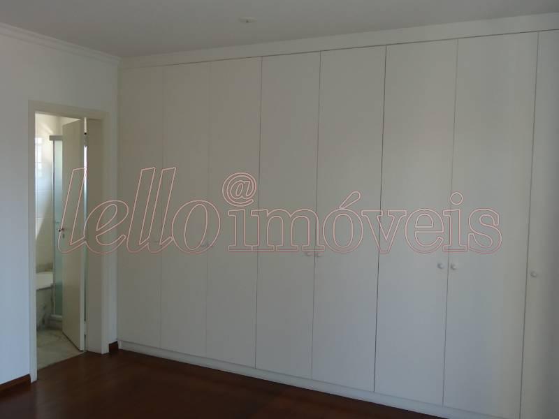 Apartamento para alugar com 3 quartos, 165m² - Foto 12