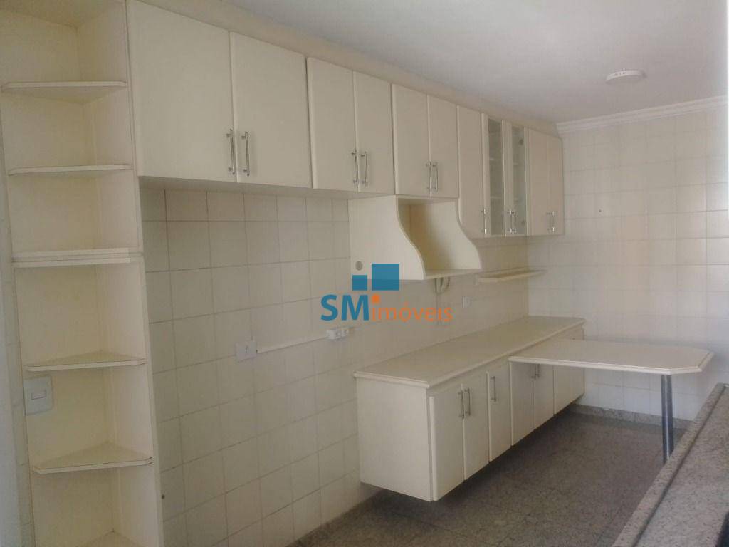 Apartamento à venda com 3 quartos, 127m² - Foto 7