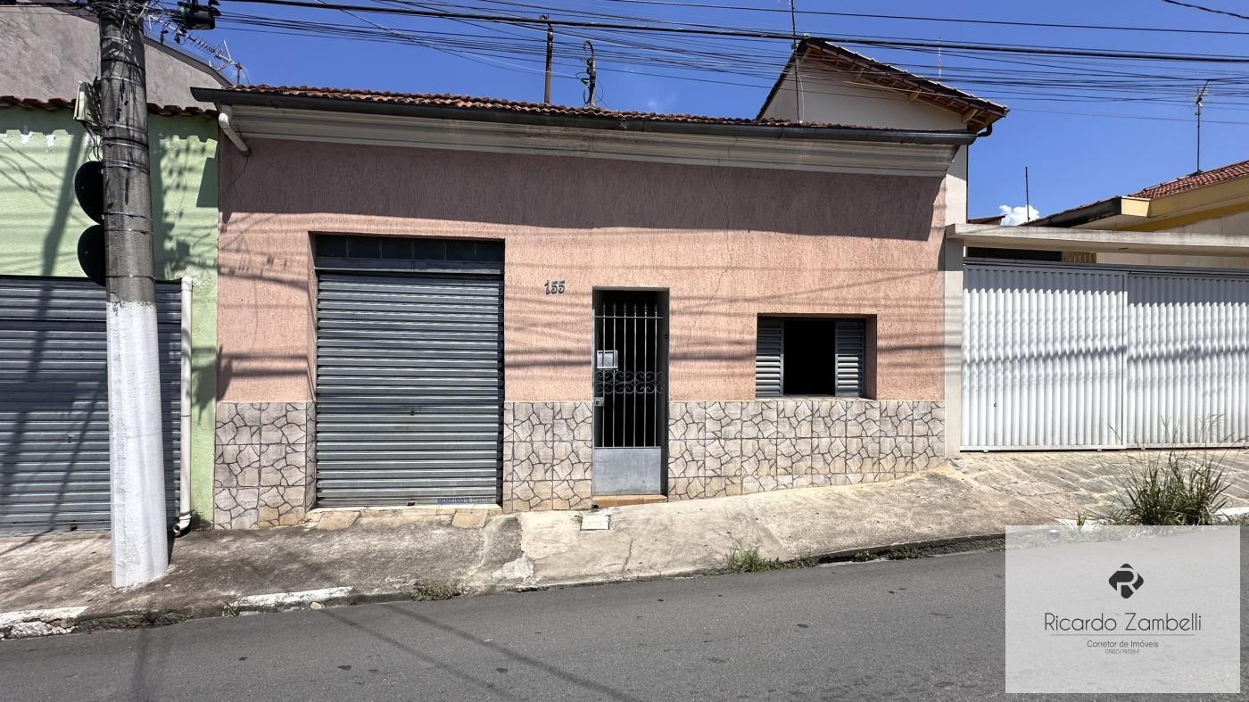 Casa à venda com 2 quartos, 300m² - Foto 1