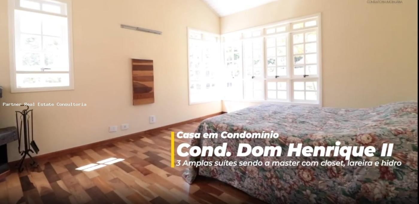 Casa de Condomínio à venda com 3 quartos, 2600m² - Foto 17