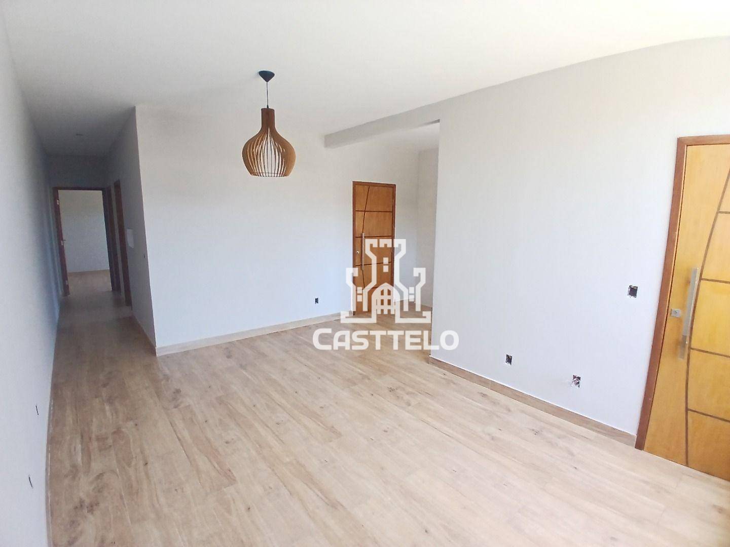 Casa à venda com 2 quartos, 61m² - Foto 5