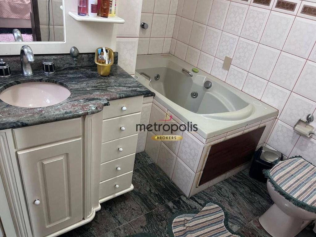 Sobrado à venda com 4 quartos, 225m² - Foto 12