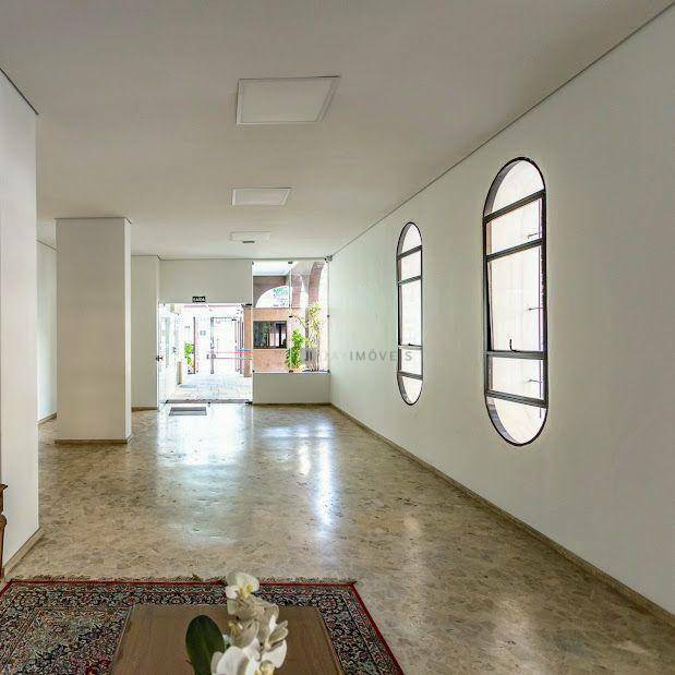 Apartamento à venda com 3 quartos, 94m² - Foto 29