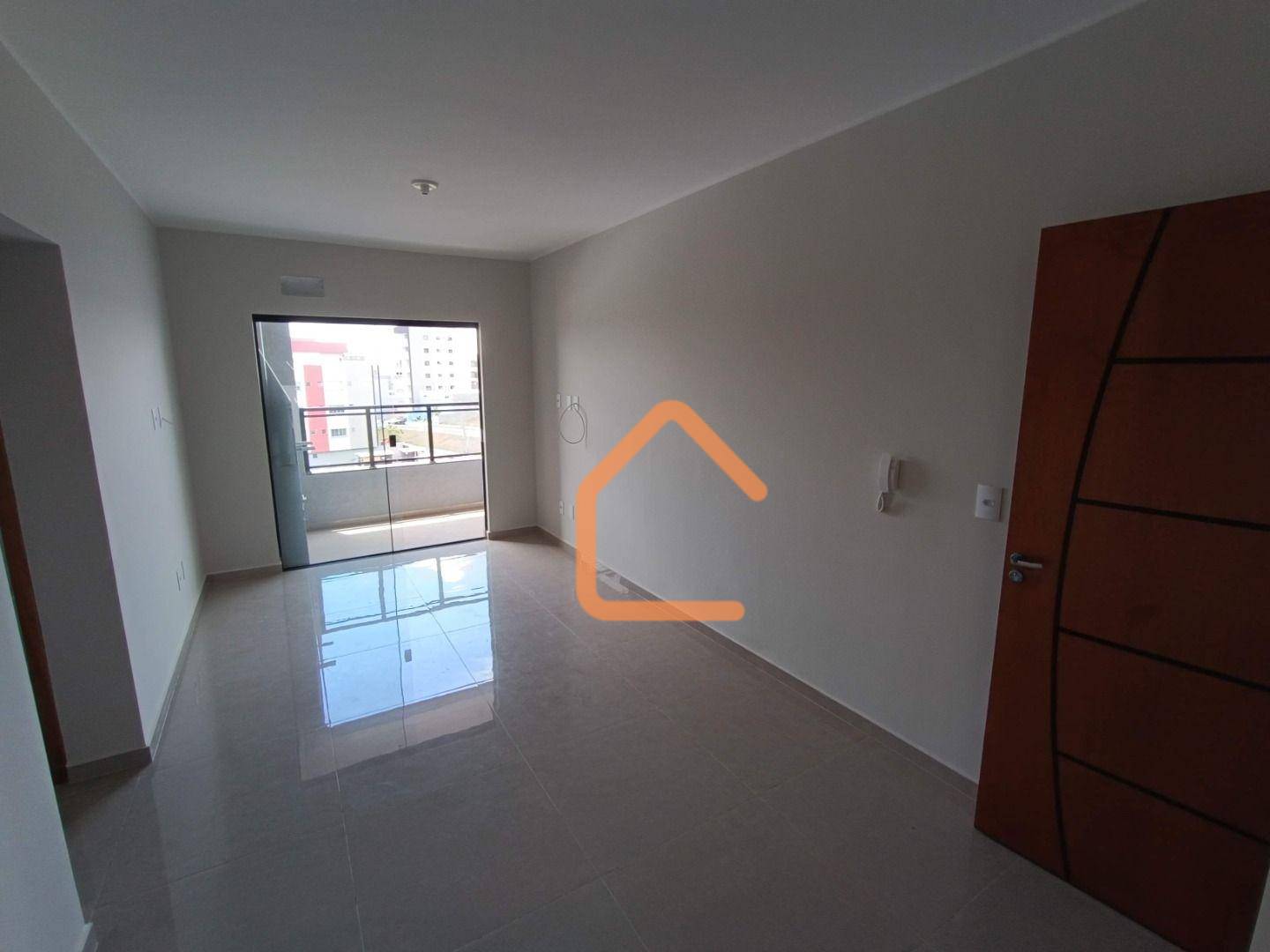 Apartamento à venda com 2 quartos, 63m² - Foto 2