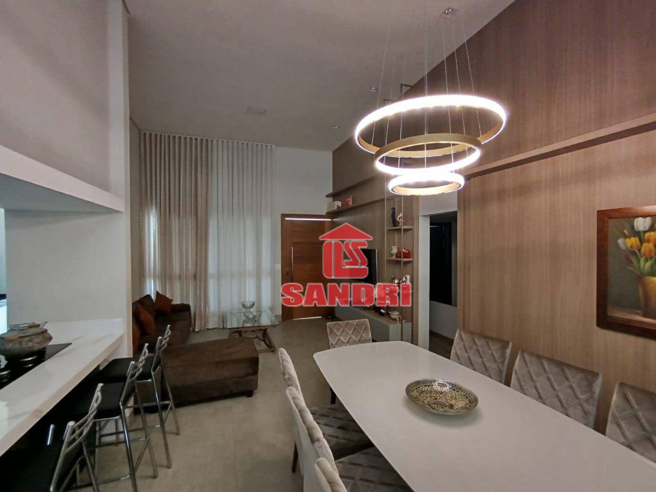 Casa à venda com 3 quartos, 202m² - Foto 7