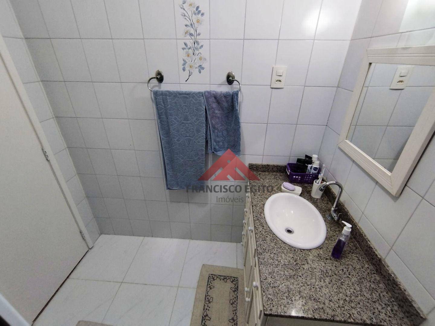 Casa à venda com 2 quartos, 89m² - Foto 17