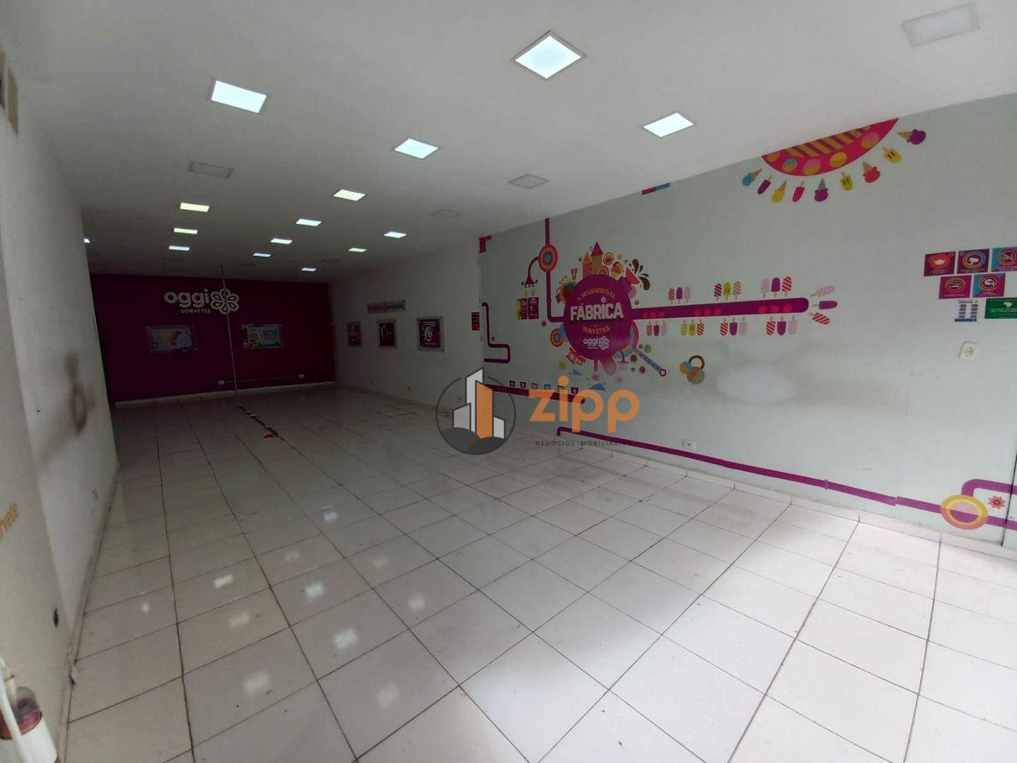 Loja-Salão para alugar, 126m² - Foto 1