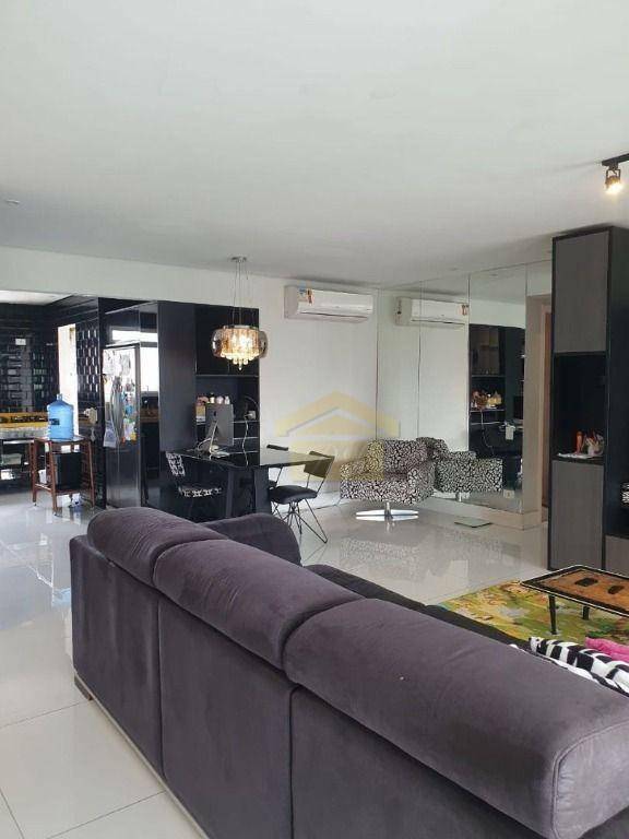 Apartamento à venda com 3 quartos, 133m² - Foto 3