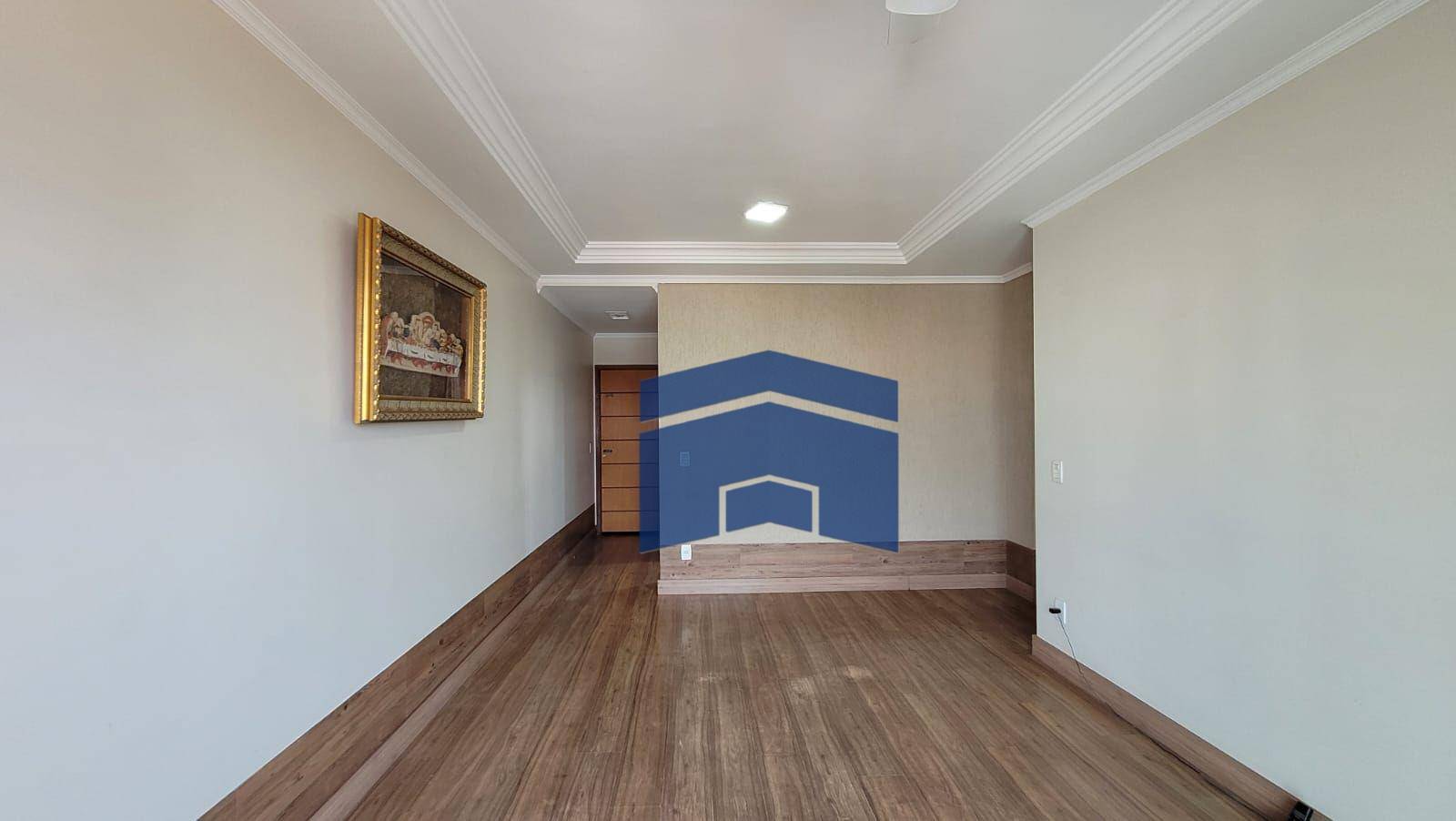 Apartamento à venda com 3 quartos, 85m² - Foto 2