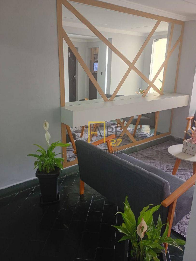 Apartamento para alugar com 2 quartos, 53m² - Foto 15