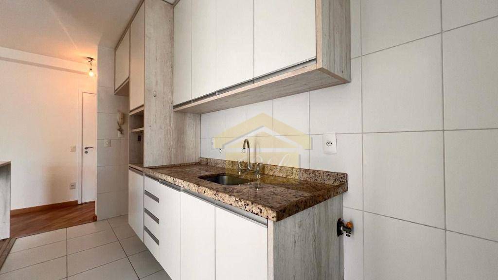 Apartamento à venda com 2 quartos, 65m² - Foto 7