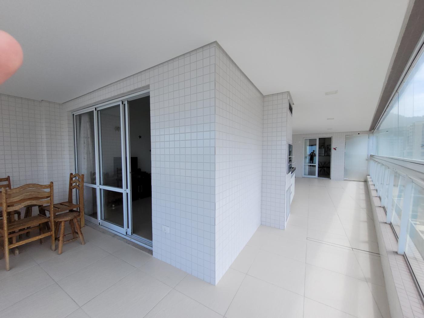 Apartamento à venda com 4 quartos, 214m² - Foto 12