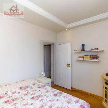 Apartamento para alugar com 3 quartos, 145m² - Foto 7