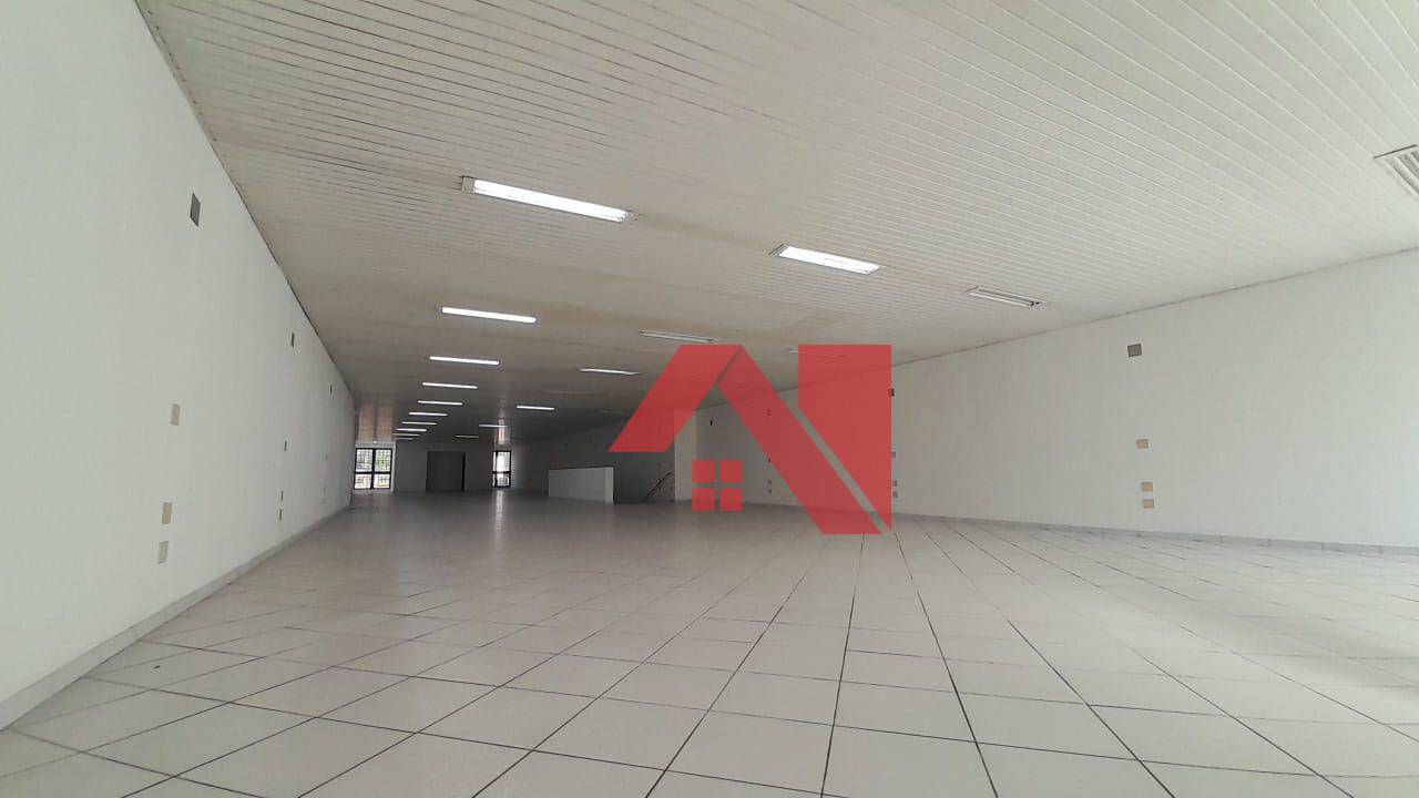 Loja-Salão para alugar, 400m² - Foto 1