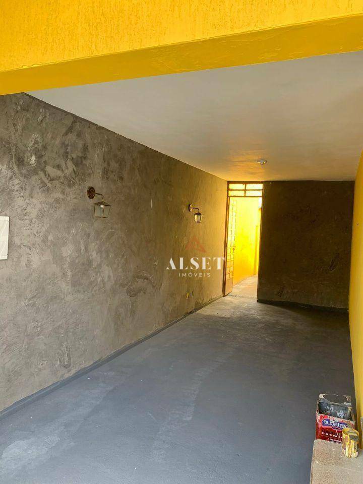 Sobrado à venda e aluguel com 3 quartos, 240m² - Foto 9