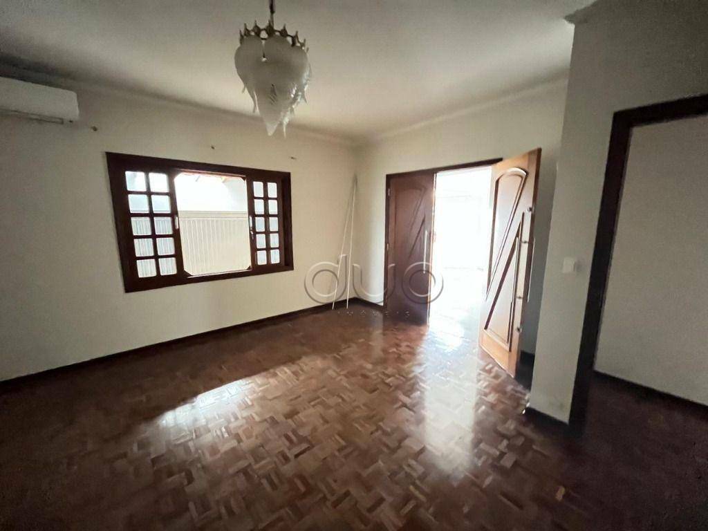 Casa à venda com 3 quartos, 200m² - Foto 6