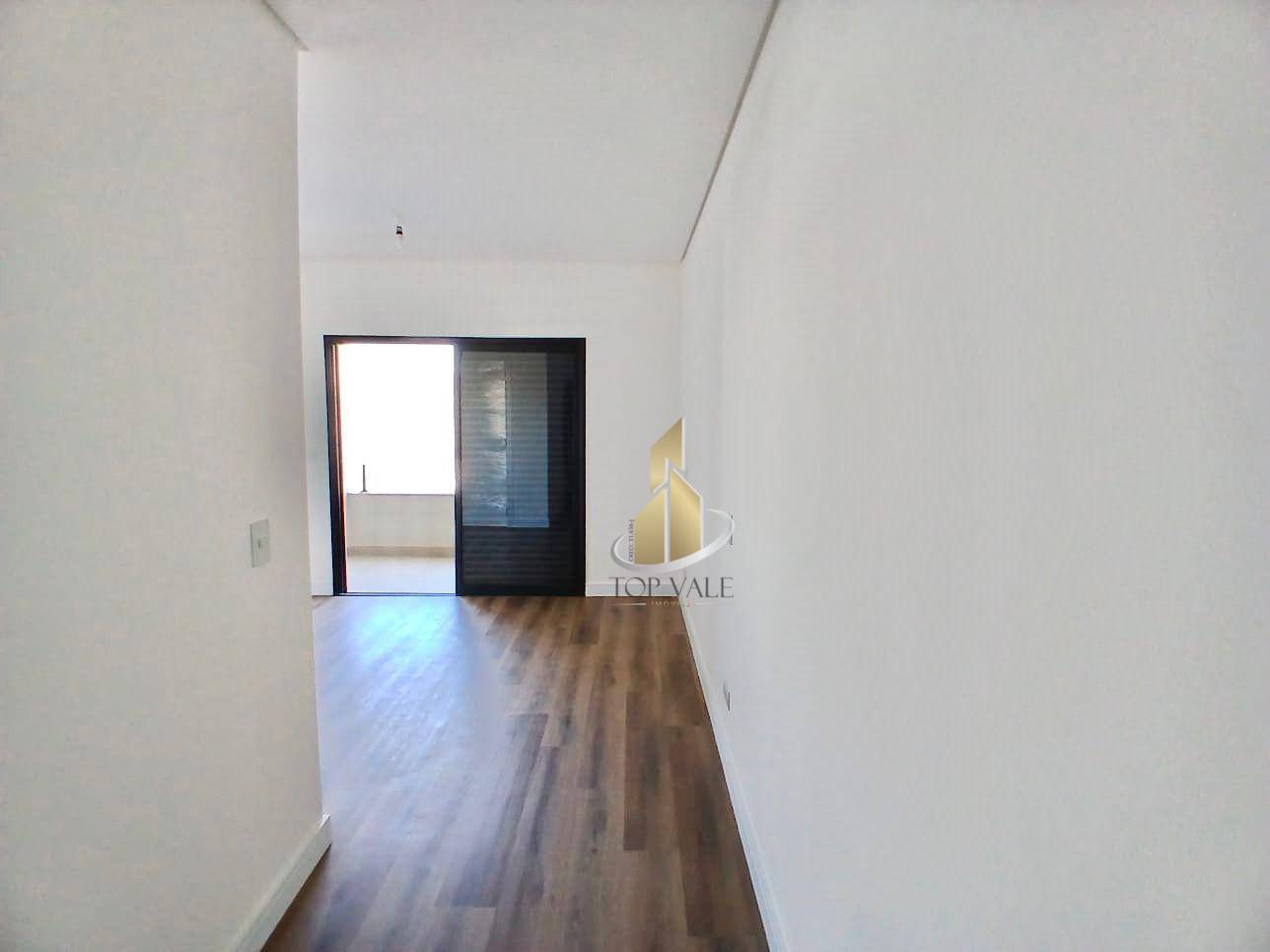 Sobrado à venda com 3 quartos, 200m² - Foto 14