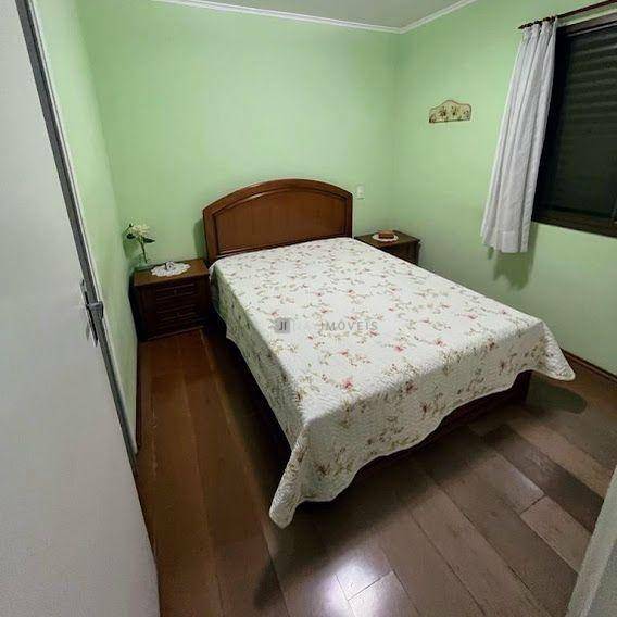 Apartamento à venda com 3 quartos, 73m² - Foto 8