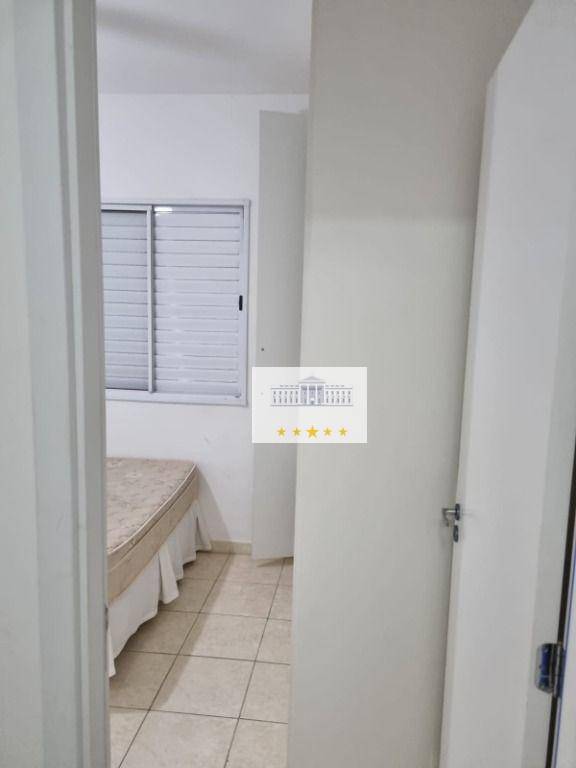 Apartamento à venda com 2 quartos, 70m² - Foto 12