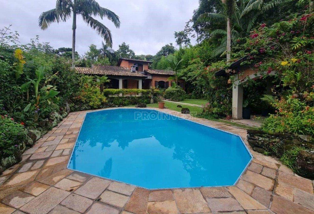 Casa de Condomínio à venda com 4 quartos, 536m² - Foto 1