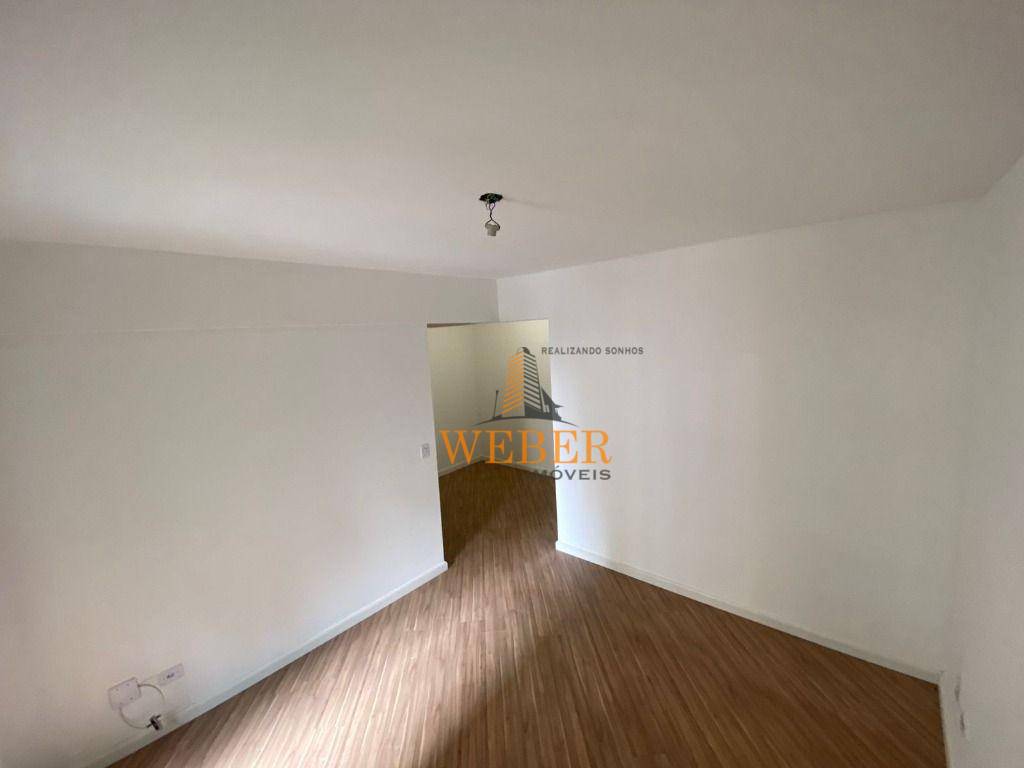 Apartamento à venda com 3 quartos, 117m² - Foto 11