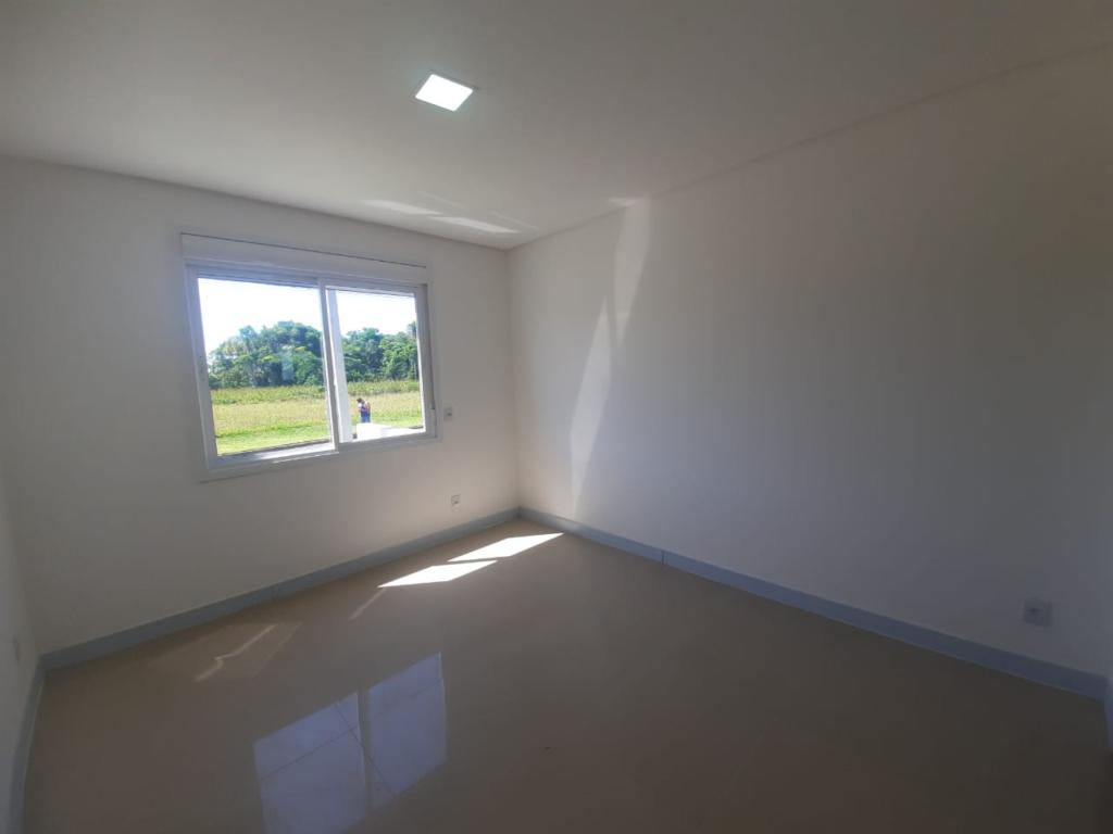 Casa à venda com 3 quartos, 91m² - Foto 16