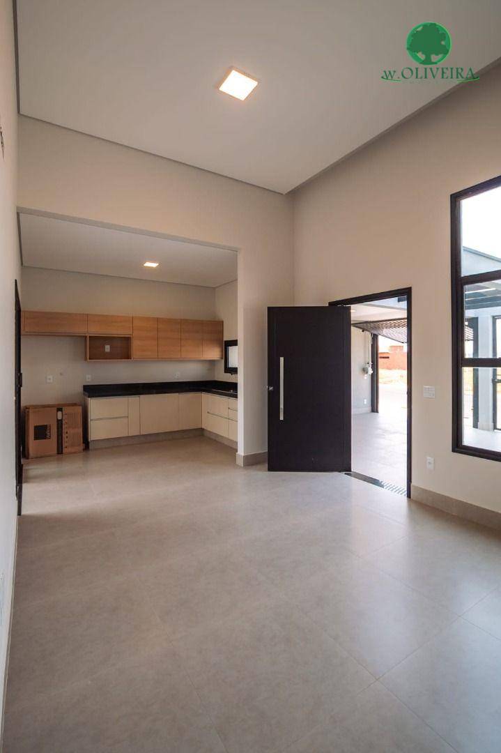 Casa à venda com 3 quartos, 104m² - Foto 3