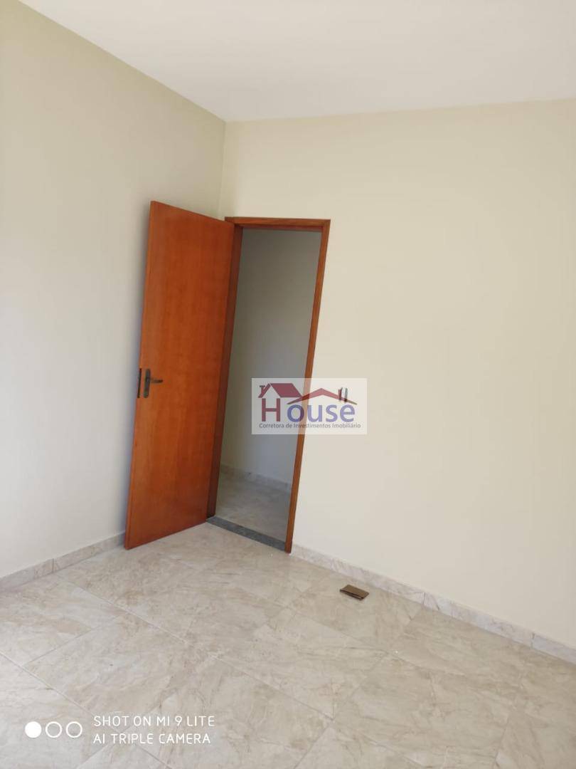 Casa à venda com 2 quartos, 83m² - Foto 10