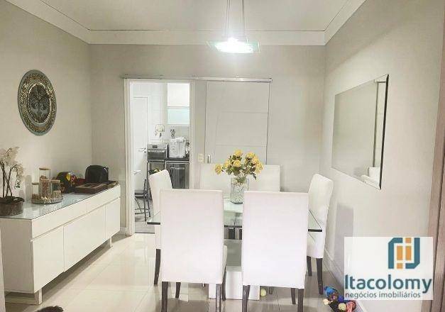 Apartamento à venda com 3 quartos, 139m² - Foto 4