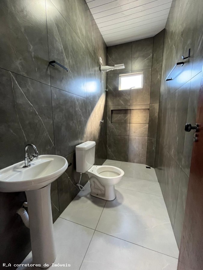 Casa à venda com 2 quartos, 162m² - Foto 12