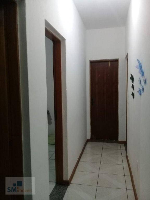 Casa à venda com 3 quartos, 120m² - Foto 11