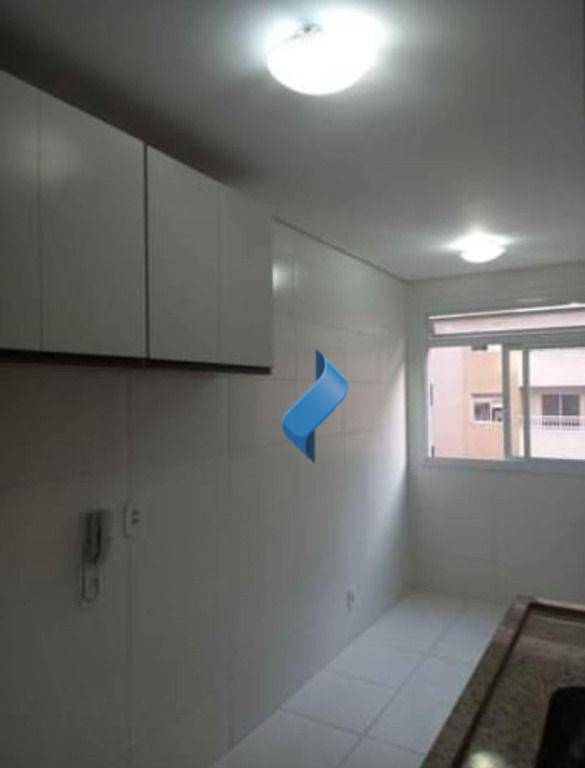 Apartamento à venda com 2 quartos, 50m² - Foto 3