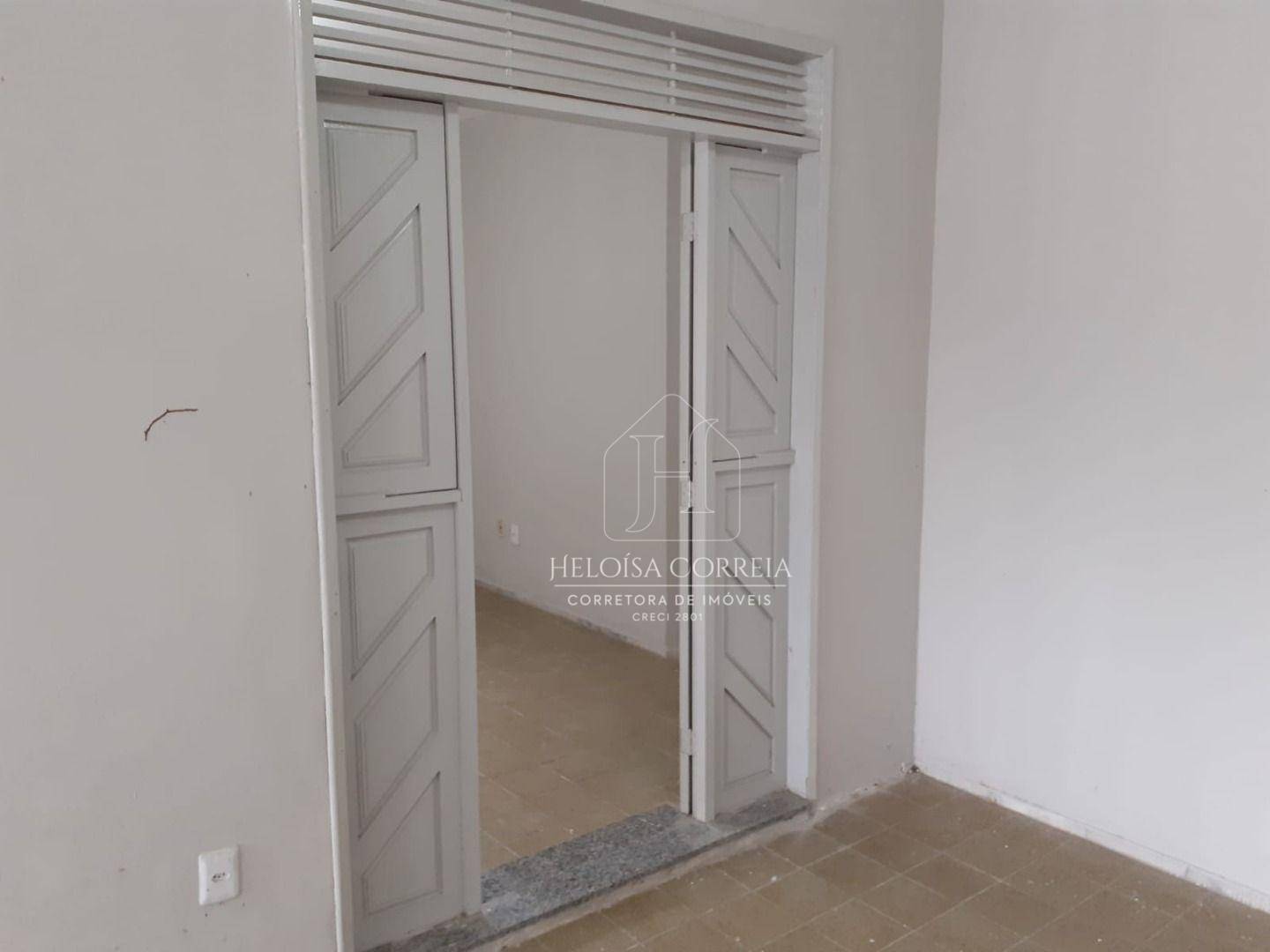 Casa para alugar com 3 quartos, 290m² - Foto 6