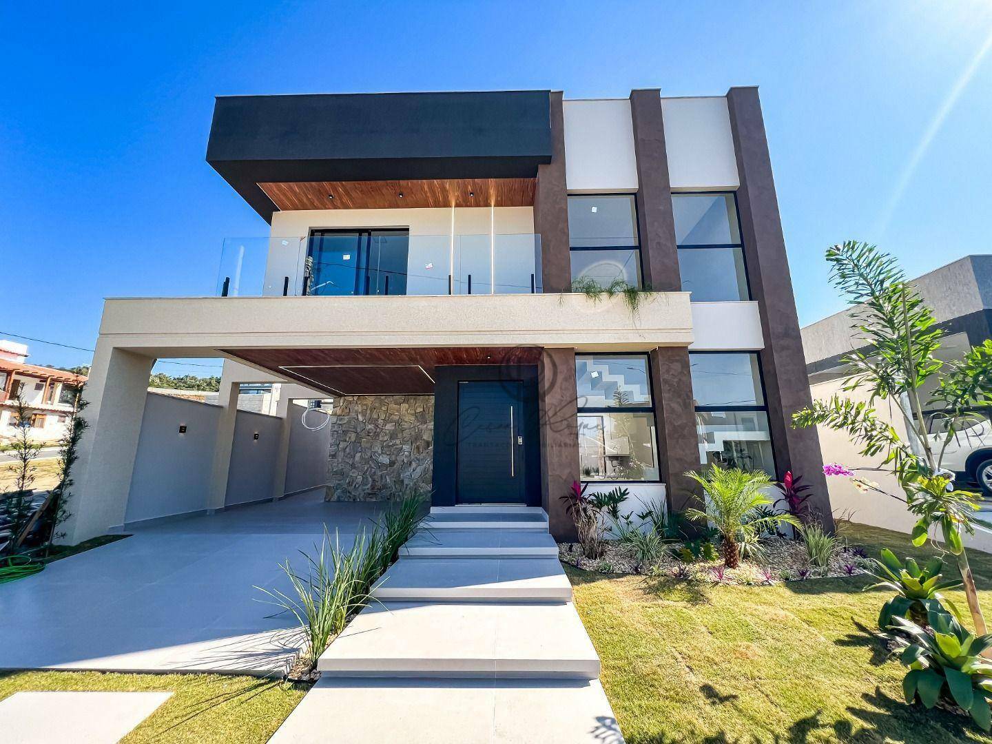 Casa de Condomínio à venda com 3 quartos, 183m² - Foto 1