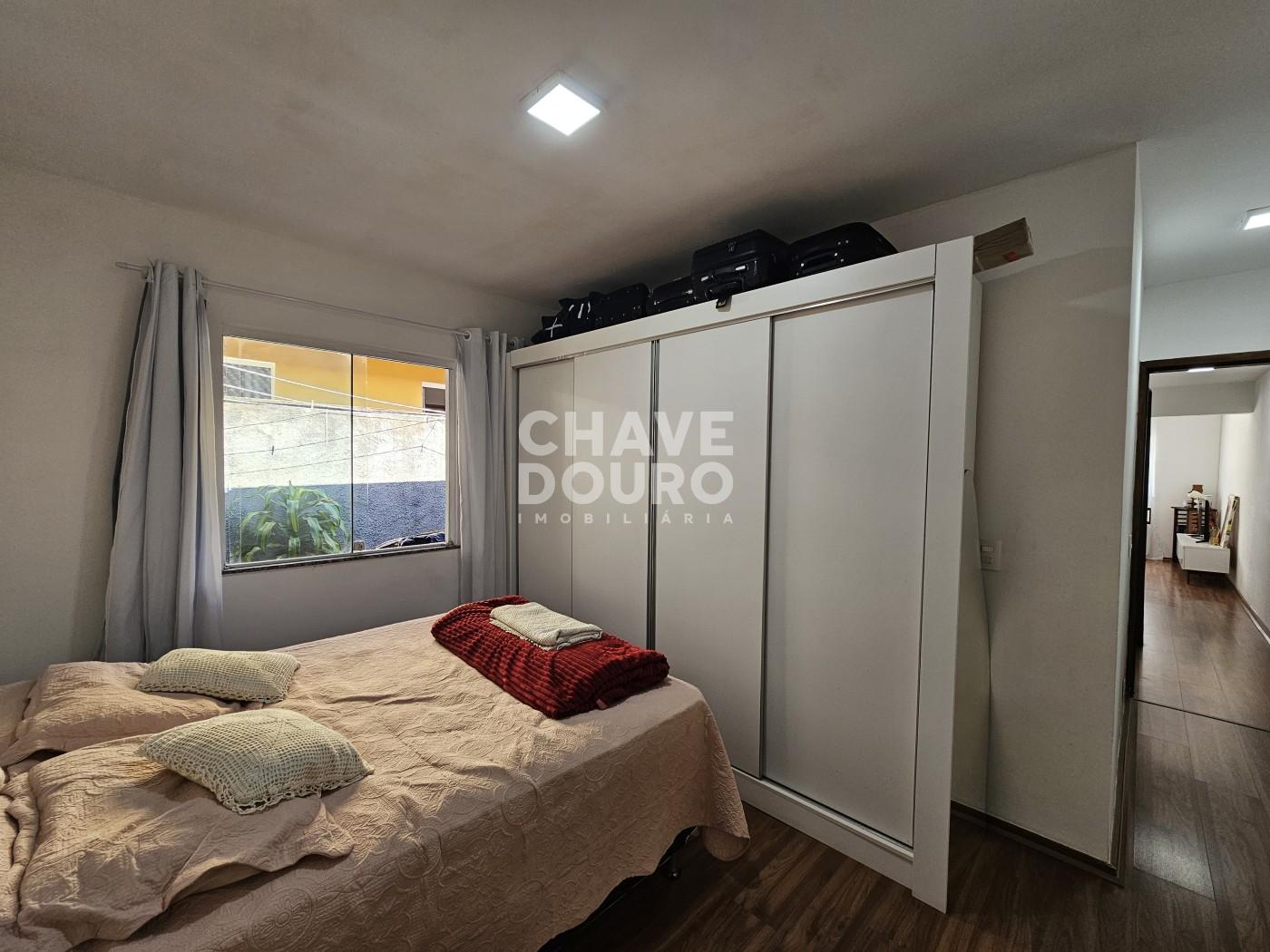 Casa à venda com 2 quartos, 52m² - Foto 15