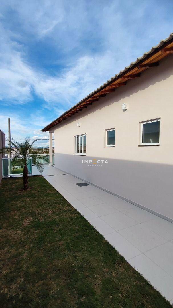 Casa à venda com 4 quartos, 210m² - Foto 47