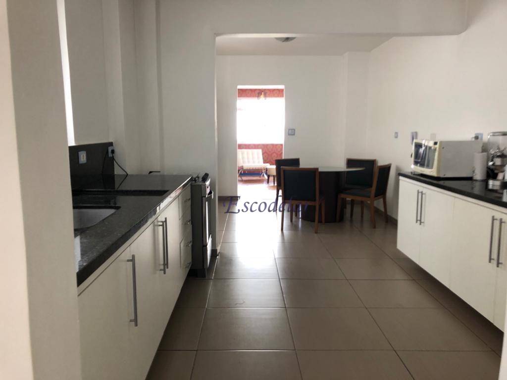 Apartamento à venda com 3 quartos, 210m² - Foto 9