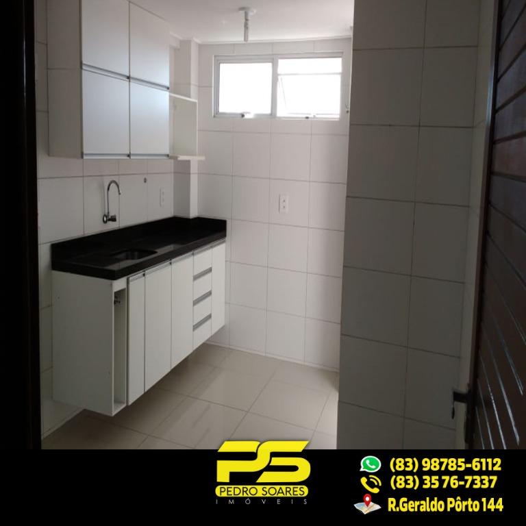 Apartamento à venda com 2 quartos, 68m² - Foto 5