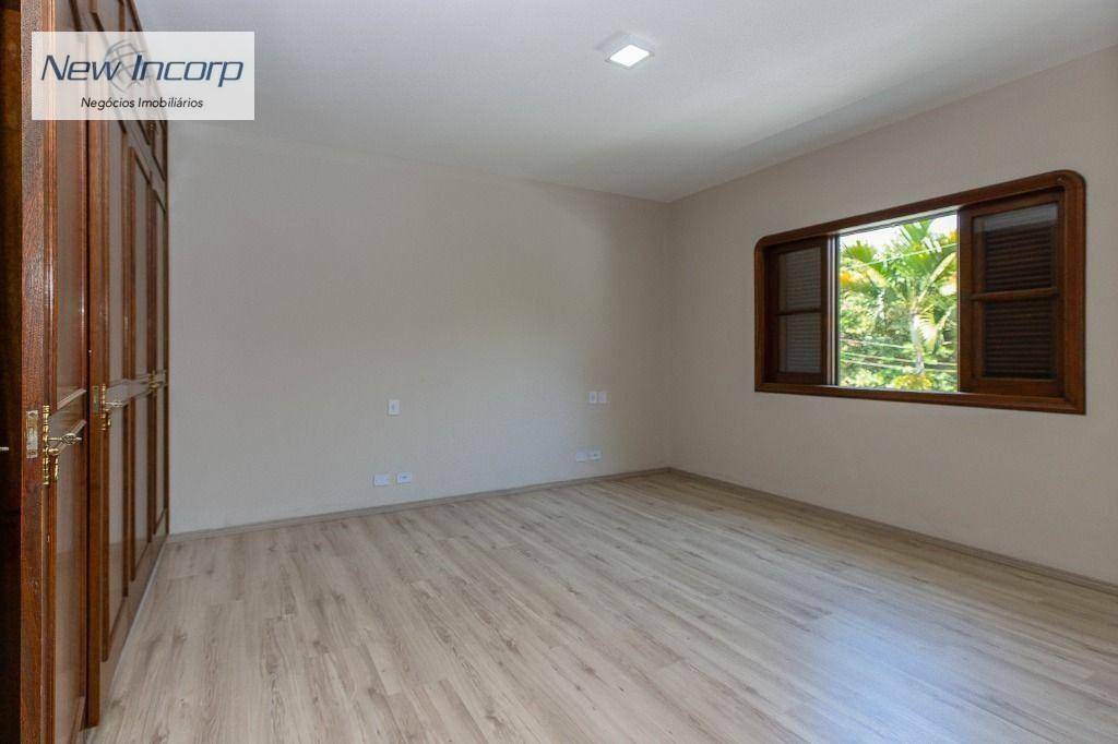 Sobrado à venda com 4 quartos, 298m² - Foto 25