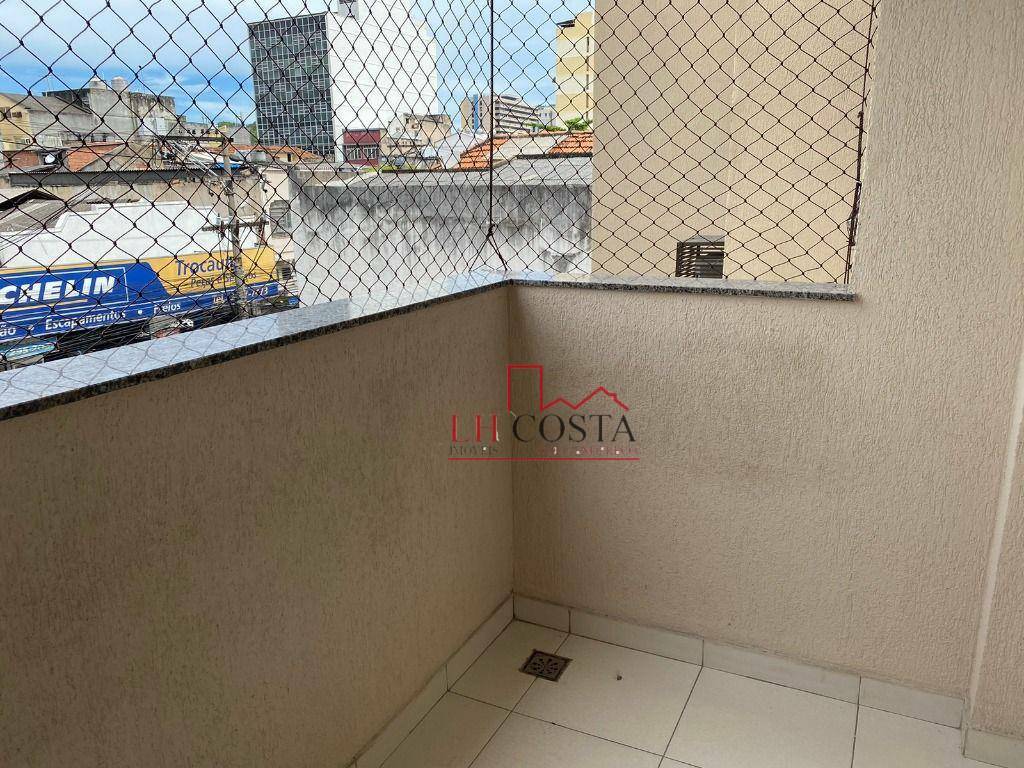 Apartamento à venda com 2 quartos, 69m² - Foto 4