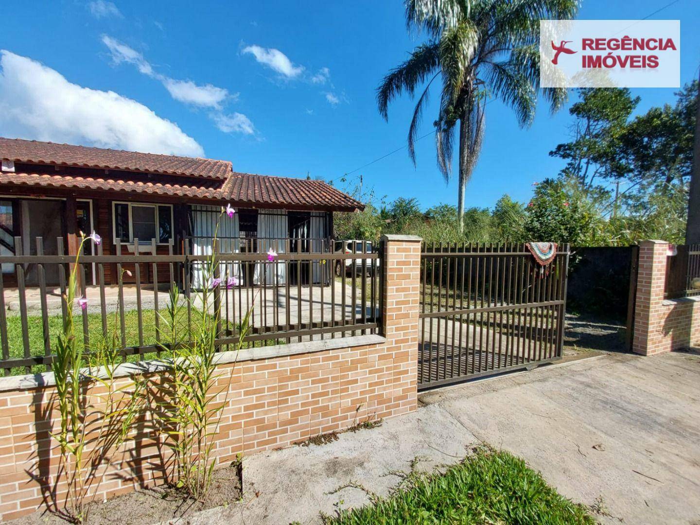 Casa à venda com 2 quartos, 60m² - Foto 9