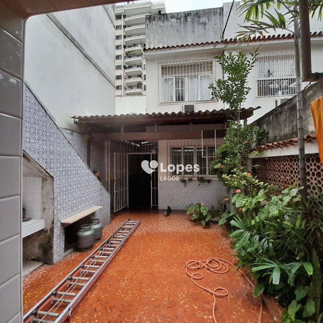 Casa à venda com 4 quartos, 146m² - Foto 11