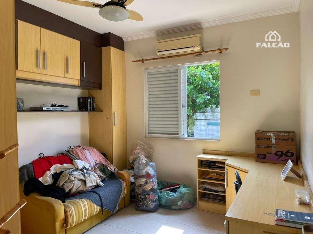 Sobrado à venda com 3 quartos, 100m² - Foto 17