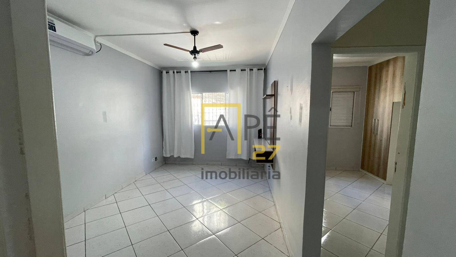 Casa, 2 quartos, 53 m² - Foto 1